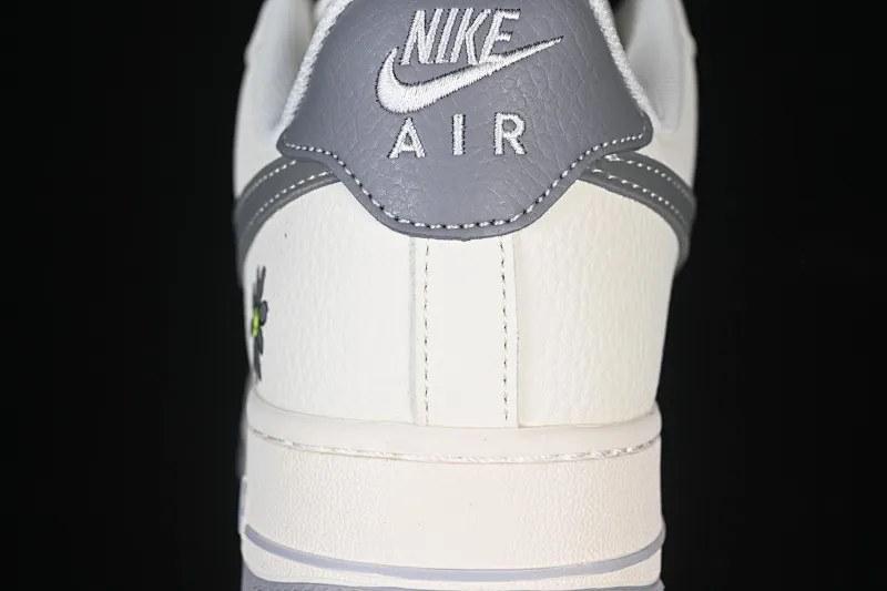 All categories Nk Air Force 1 Air Force series Nk Air Force 1 Low Air Force low top Nike Air Force 1'07 Low Supreme joint graffiti beige gray Air Force 1 low top casual sneakers QW5606-272